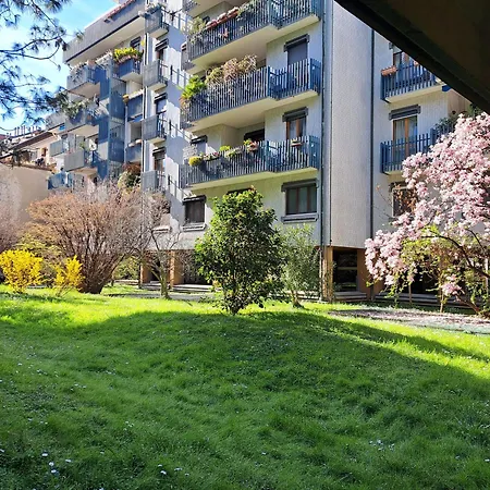 Apartment Pagano - Salutati - Ampio E Luminoso Trilocale